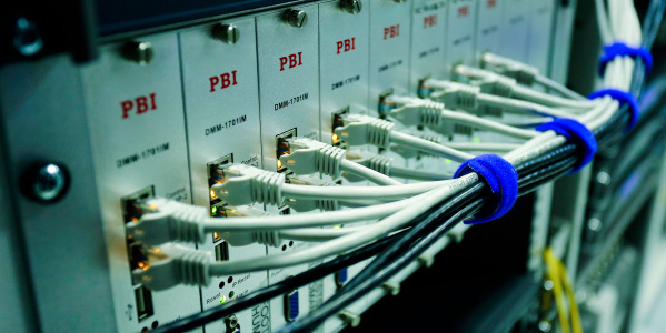 Comment dimensionner un switch PoE ? Guide complet